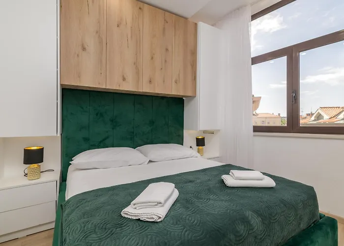 Apartman By The Sea - 24381 *