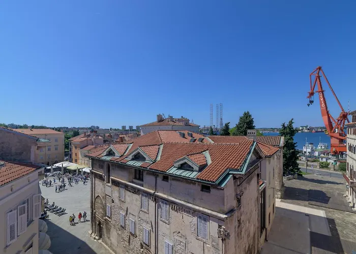 By The Sea - 24381 *