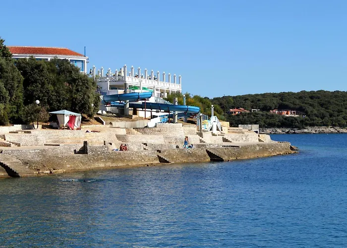 By The Sea - 24381 Pula